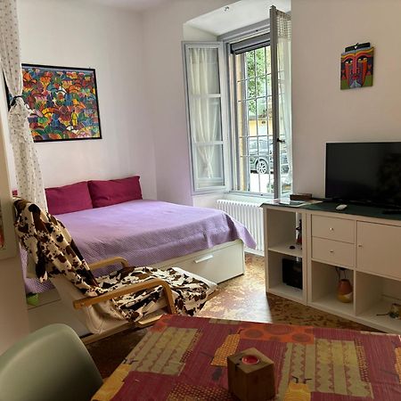 Friendly Africa Room Como Center Екстериор снимка